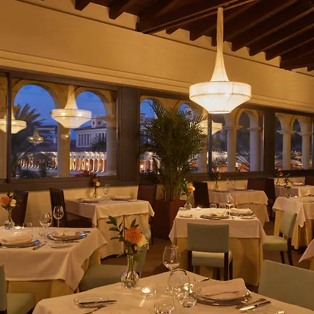 Secrets Bahia Real & Adults Only 5* Corralejo